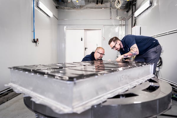 TÜV Rheinland Battery Testing Center - preparing an IP protection type test against water